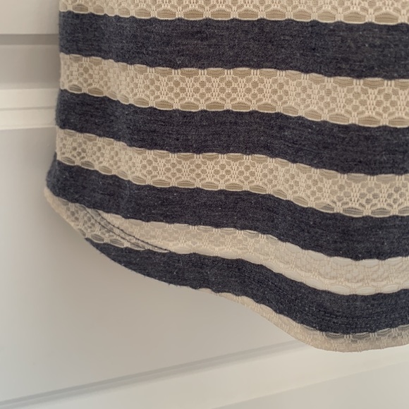 SALE - Women’s Shirt - LAST CALL - Picture 5 of 7